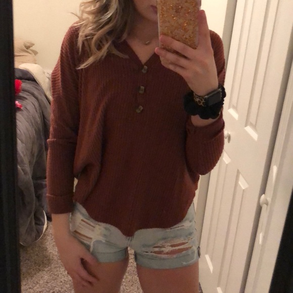American Eagle Outfitters Sweaters - American Eagle sweater American Eagle Outfitters Sweaters - American Eagle sweater